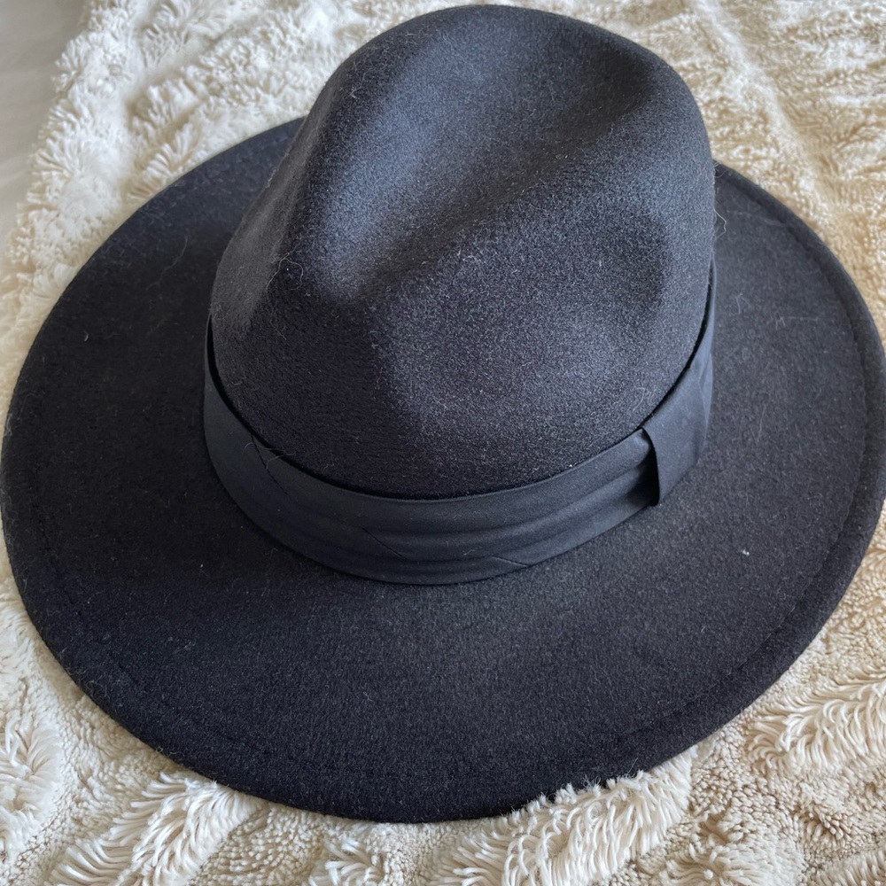 Black hat - Picture 4 of 5